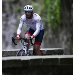 Casque Abus Aduro 2.0 Maori Mûre 9 Casque Abus Aduro 2.0 Maori Mûre -VTT Petitprix casque abus aduro 20 maori mure 3